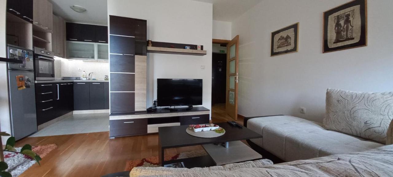 Beautifull Apartment Nis Exterior photo